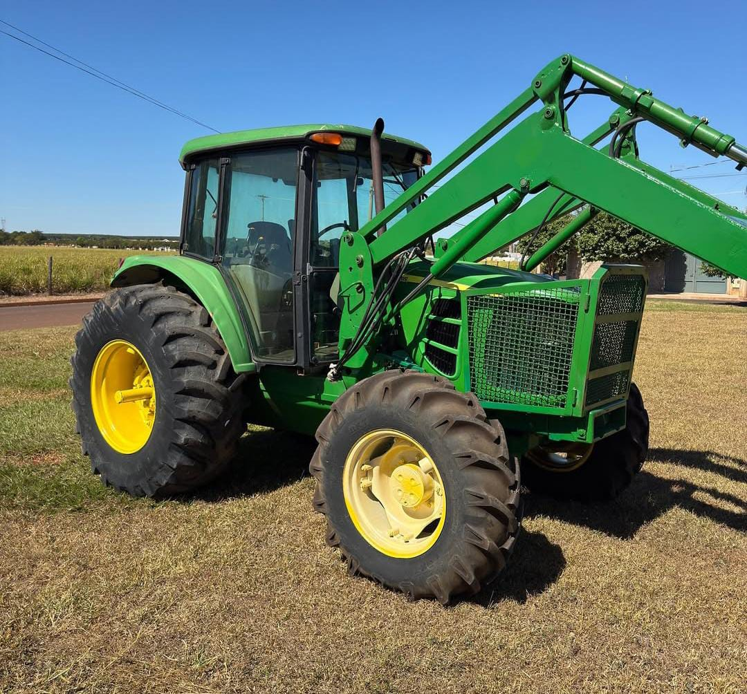 John Deere 6110J (110cv)