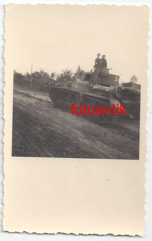 Kennung Nr. 33, Besatzung und Ausrüstung, Vormarsch,