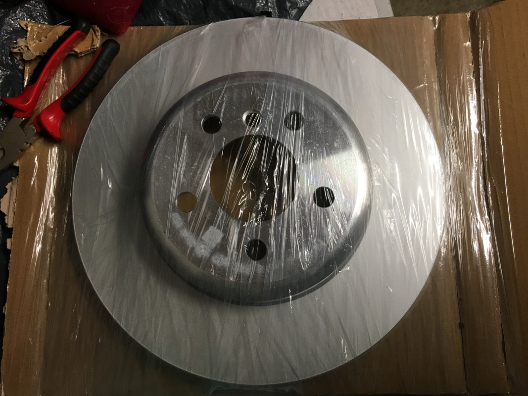 FD2ABE74-3D8E-41D6-89B9-C74F58527F60