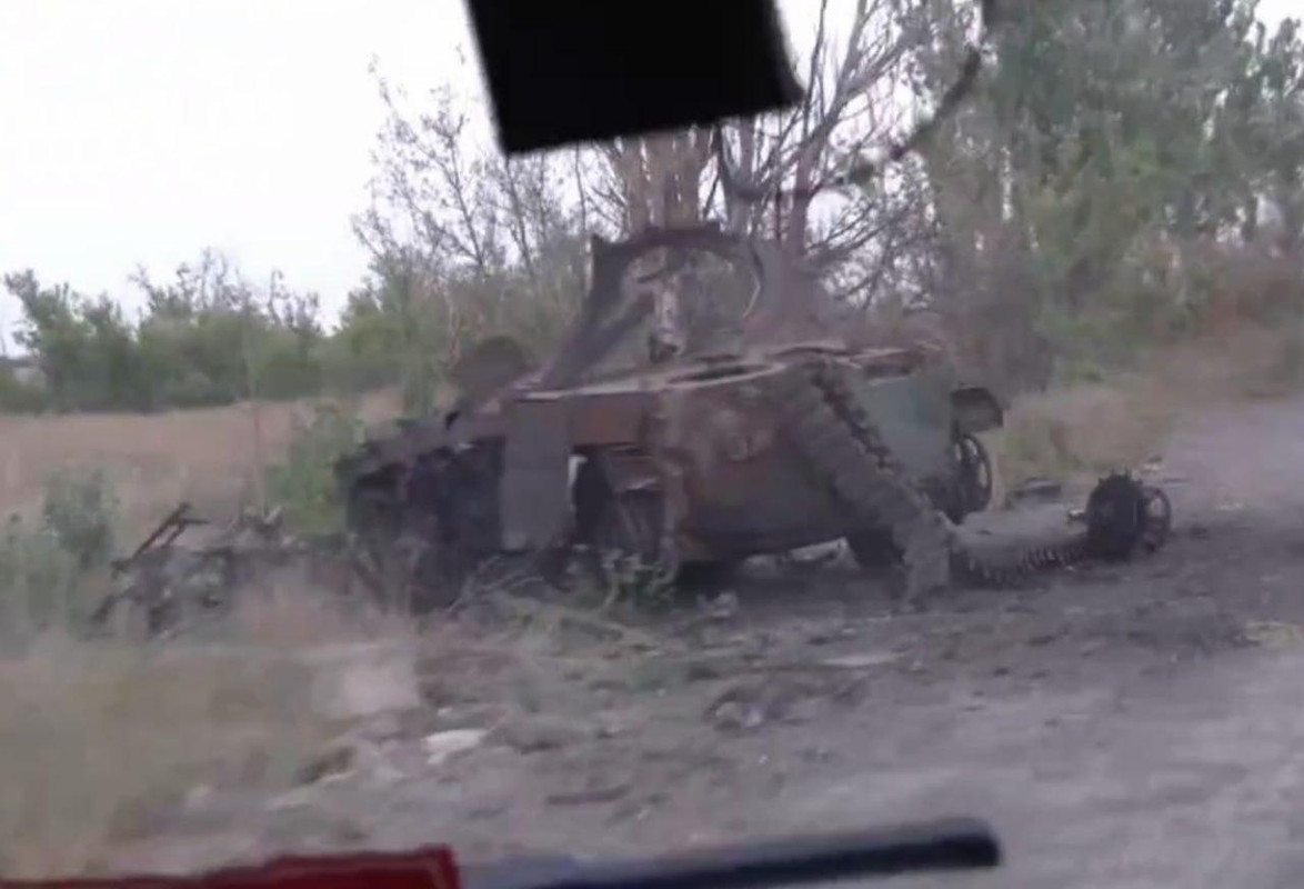 1053 BMP-2 675-sb3KDZ destr 16 09 24