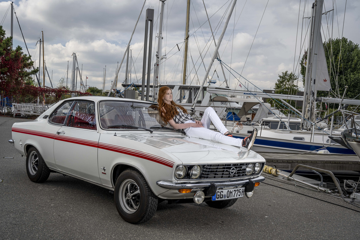 03-Opel-Manta-513176