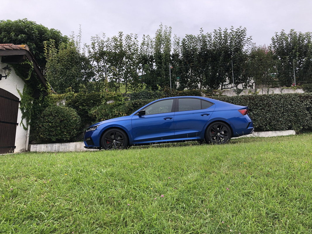 96317DA8-A42E-4279-BBEE-E165AA5A1194