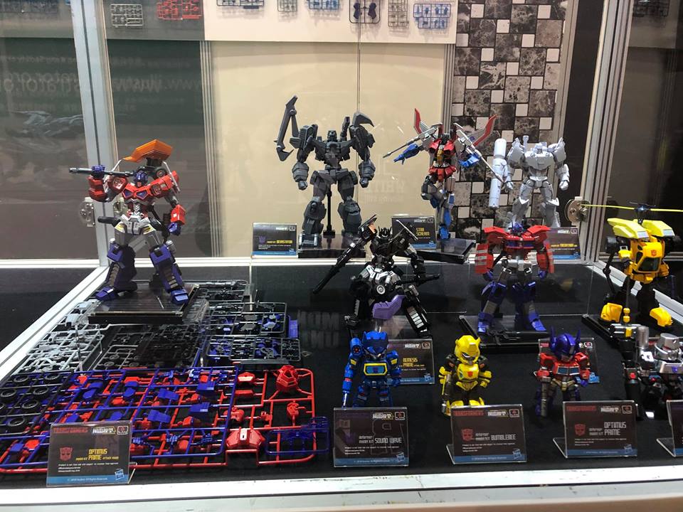 01-Flame-Toys-Booth-Display