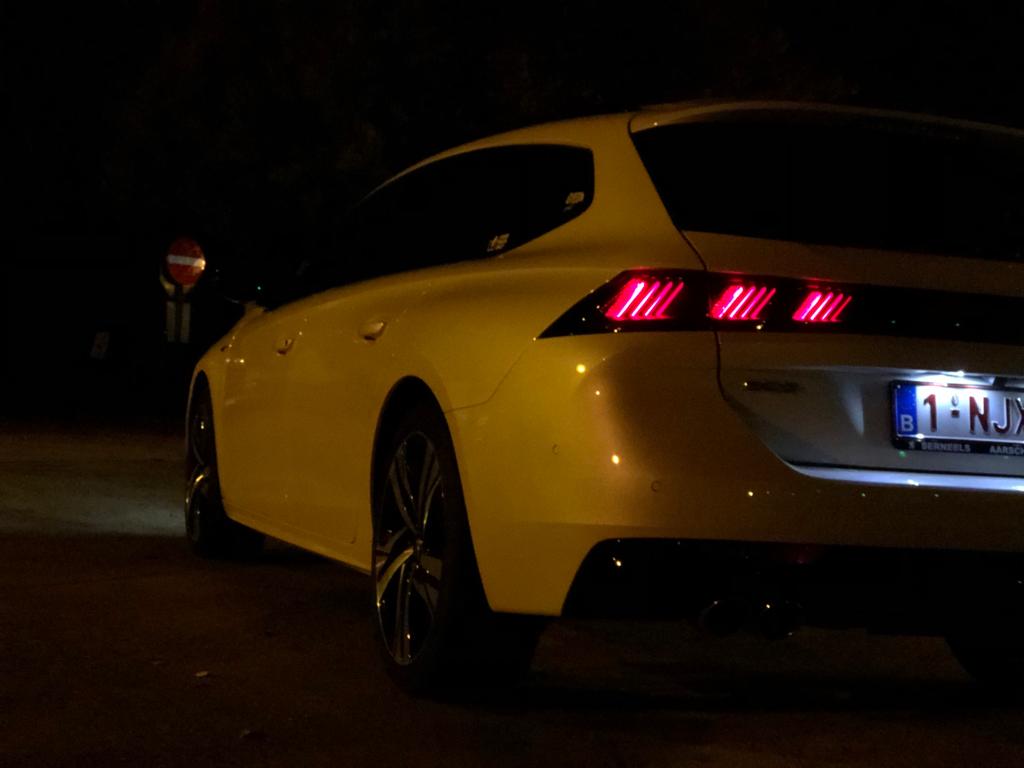 42EDDFD9-E40F-497E-B51C-5A6B5C2268A8