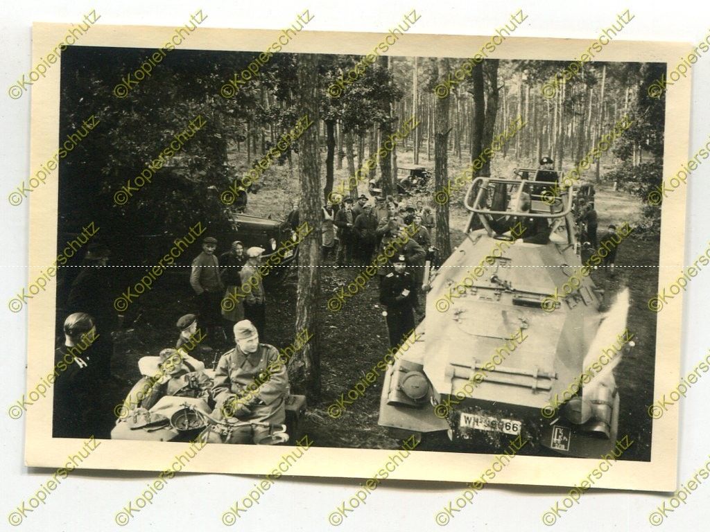 Foto, Pz.N.A.39, Panzerfunkwagen Sdkfz. 263 (8 R