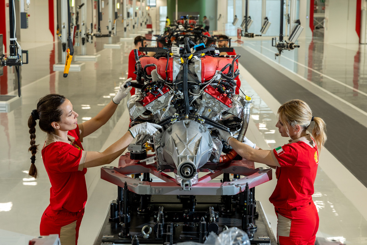 23_copy_FerrariSpa