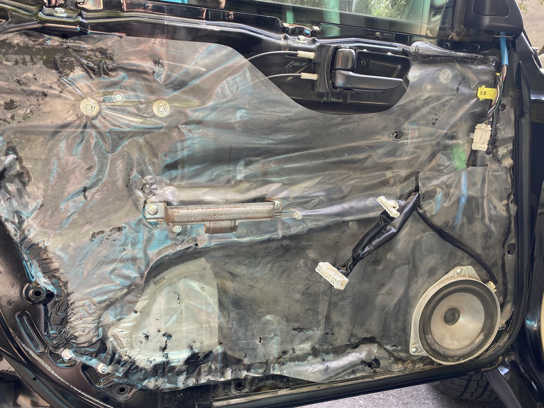 9649BABF-6DBB-474C-ADDB-2E2281FA9167