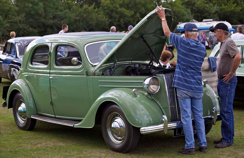 ford-pilot-vintage-cars.jpg
