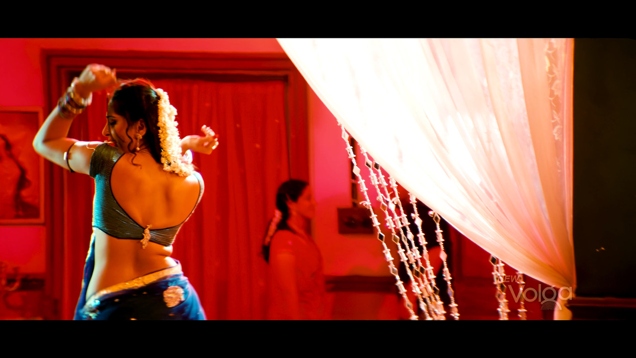 Egiripothe Entha Baguntund - VEDAM 4k.mp4_snapshot_00.44.543