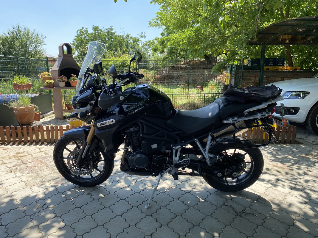 91611E9E-1AEB-4430-8AB1-2057BDA39806