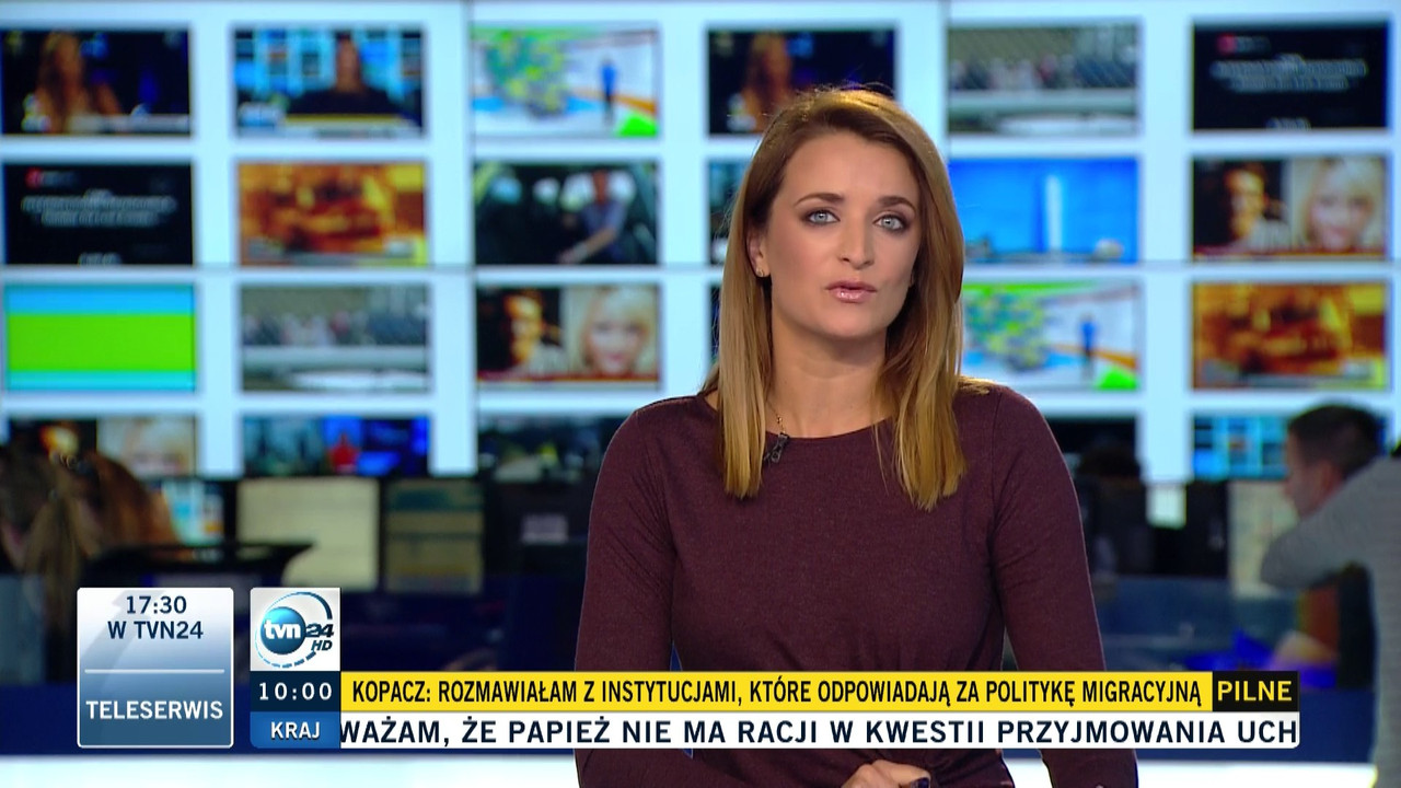 TVN_24_HD-11092015-0958.mts (0_01_57) 001305