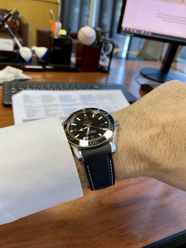 9EE6976F-201E-4A31-90DB-6101928C2867