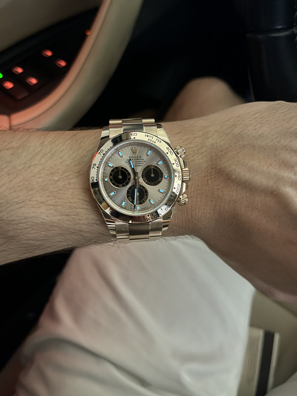 8B4243A4-060D-4F7B-B738-A0582FDCB274