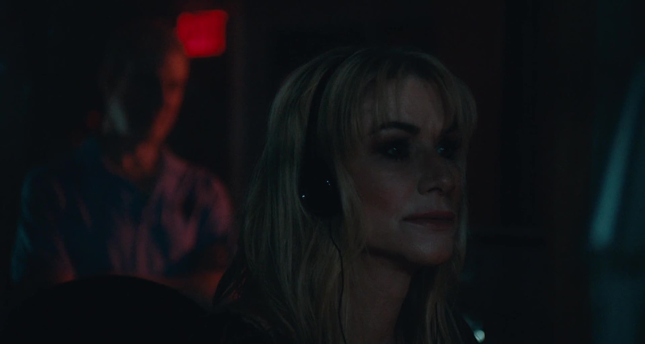 Ten-Minutes-To-Midnight-2020-1080p-Blu-R