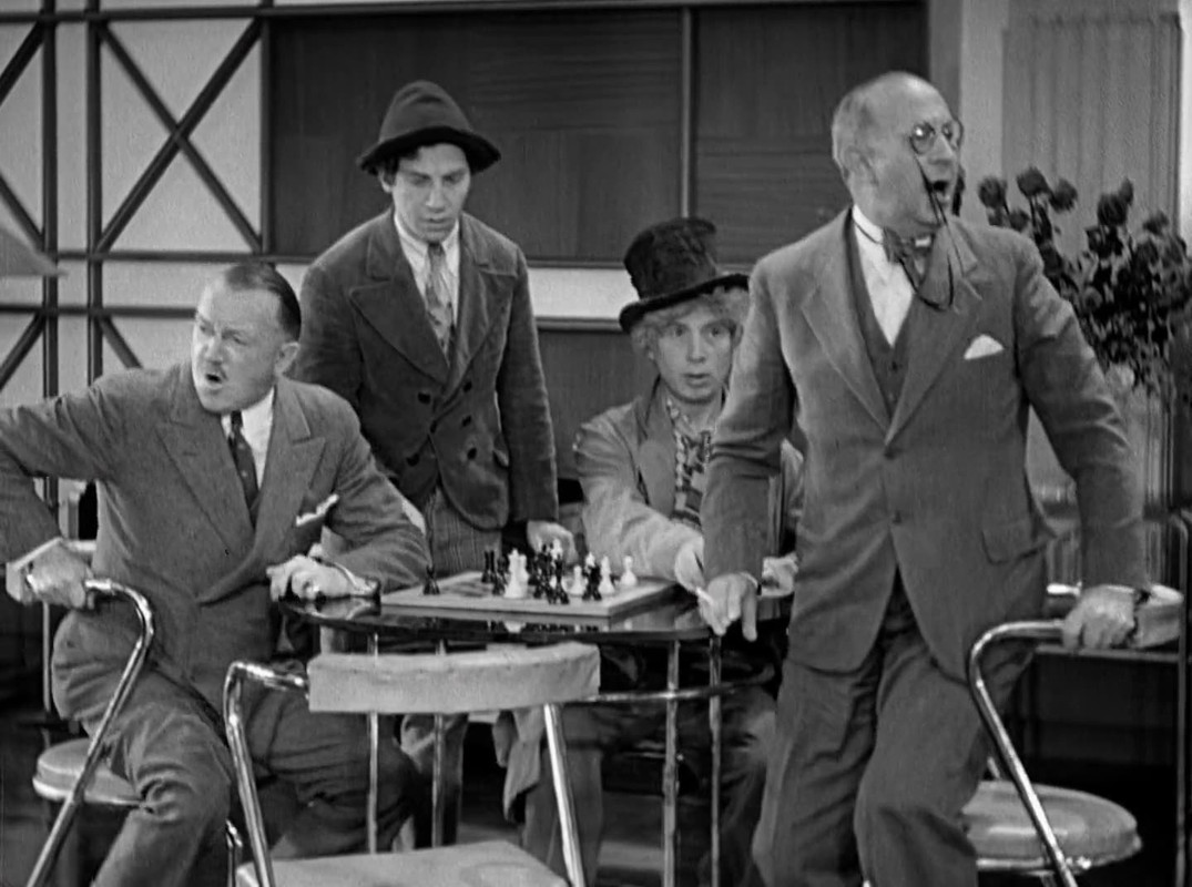 Monkey-Business-1931-1080p-Blu-Ray-YTS-M