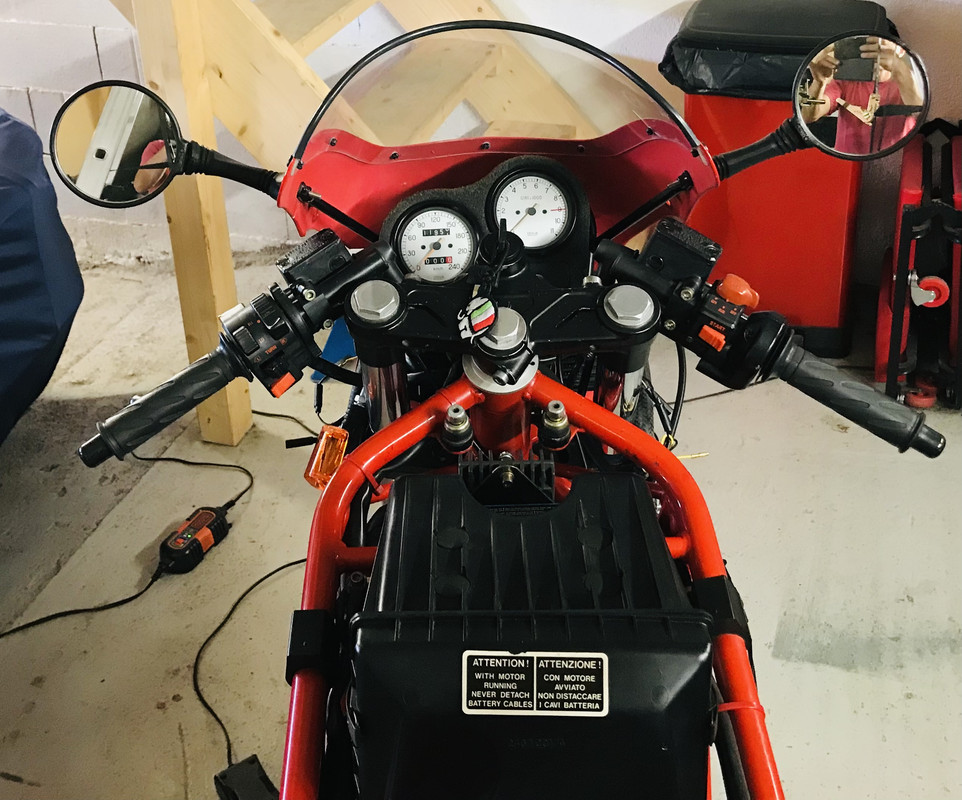 09064624-444C-419A-8930-0718574A9610