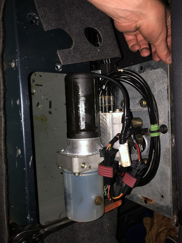 BCD73B3D-28AD-49CE-92A6-586C82BD01ED