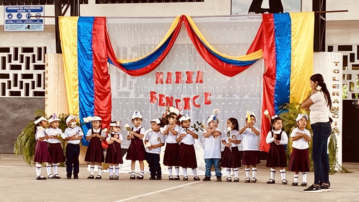 6-BA94297-2-F35-4804-BB75-D615-DDAB9-BDB-1-105-c