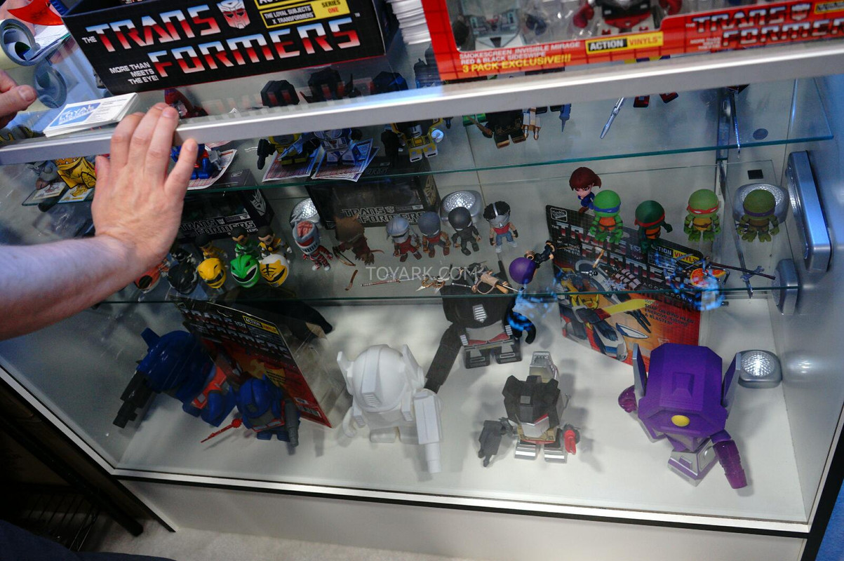 SDCC-2014-Loyal-Subjects-Transformers-009_140633