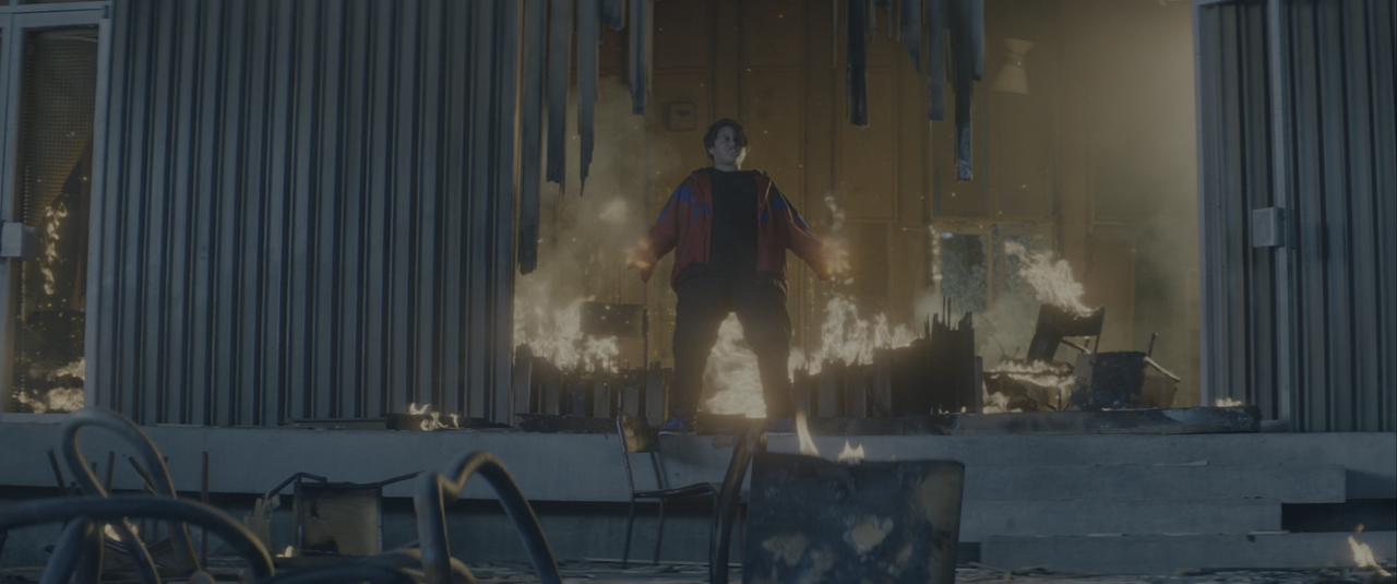 Deadpool 2 [Theatrical Cut] (2018) [BluRay Rip 2160p HEVC 10bit-