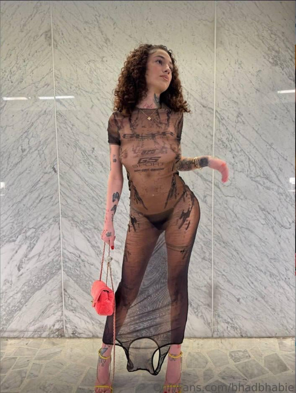 bhad-bhabie-nipples-poping-out-v0-yw8eunuzmu9d1.jpg