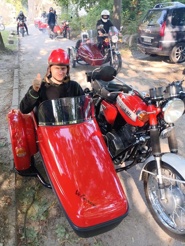 1ce31a21-273f-4d3d-aea8-87bde98c7b09