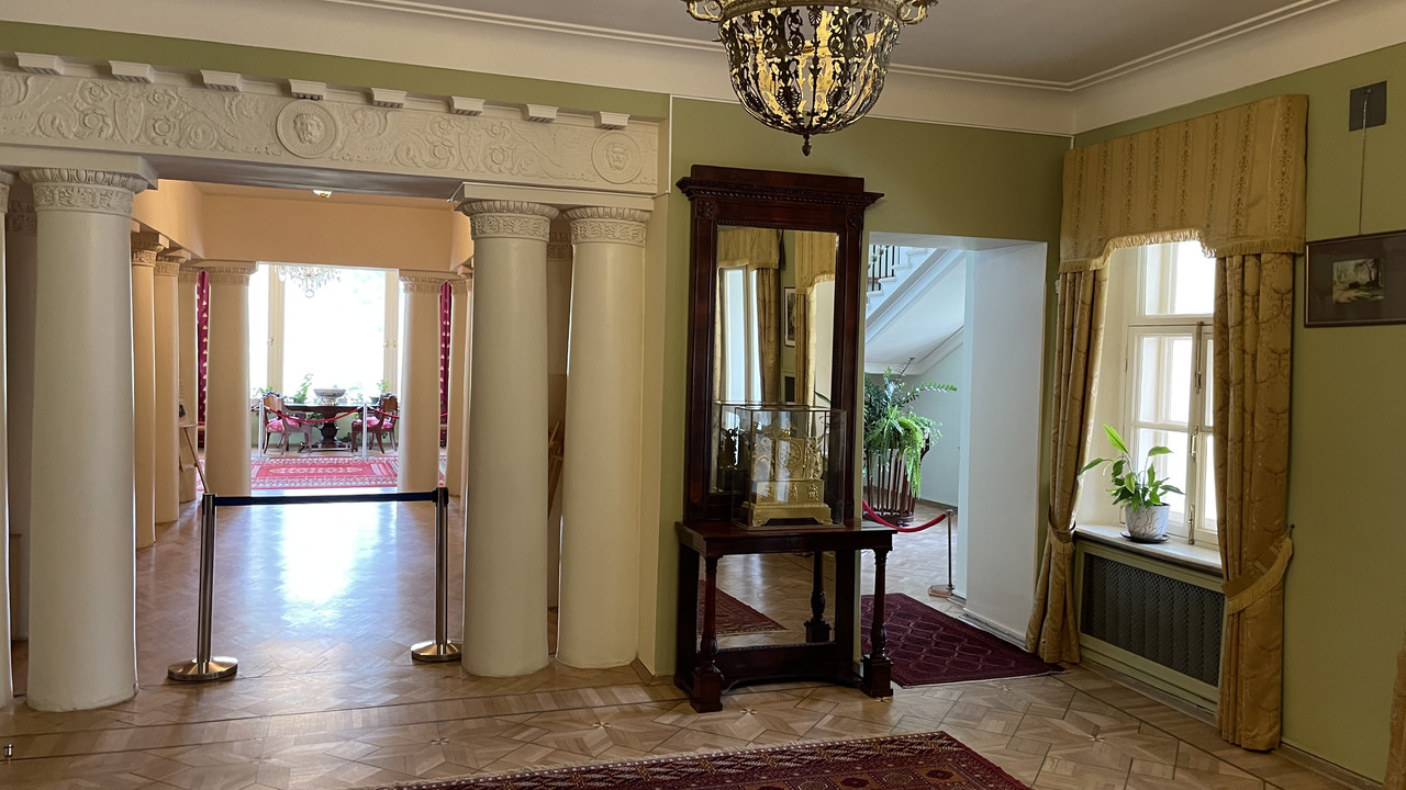 3B100890-E0E1-4733-B2C6-48D5EE40478E