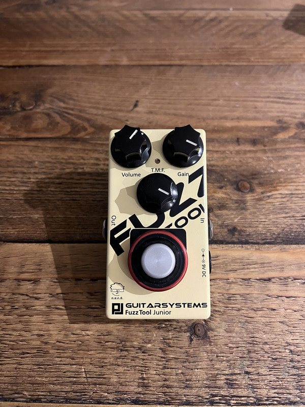 FS: Guitarsystems Fuzz Tool Jr - theFretBoard