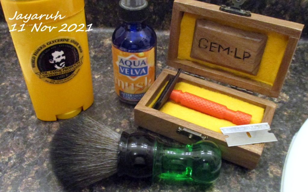 [Image: sos211111.jpg]