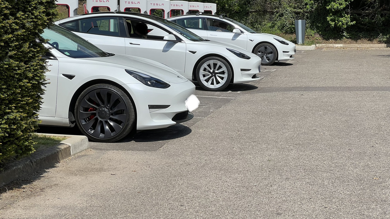 91EBC135-3ADB-4FDE-AAFB-2D1A8812B7D8