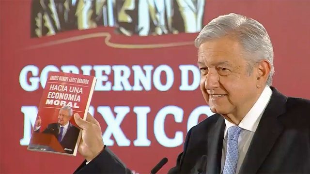 Amlo rinde su declaración patrimonial
