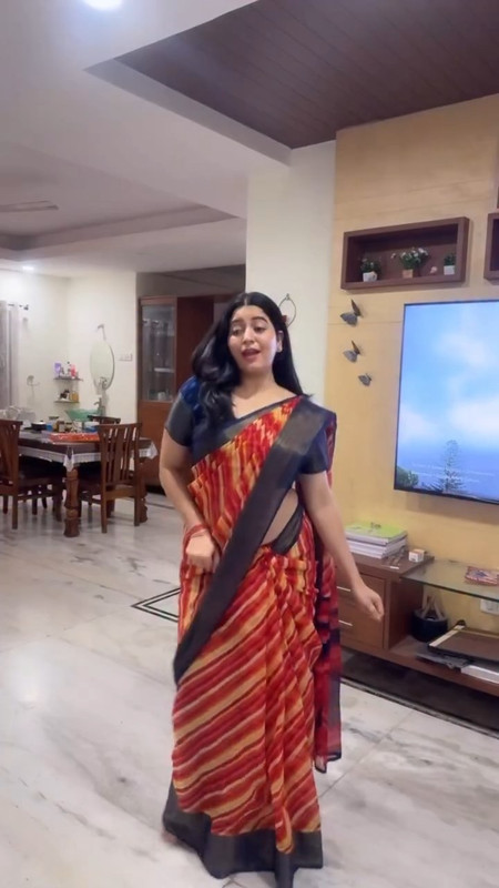 k sudha sexy tummy and navel in red saree mp4 snapshot 00 00 317