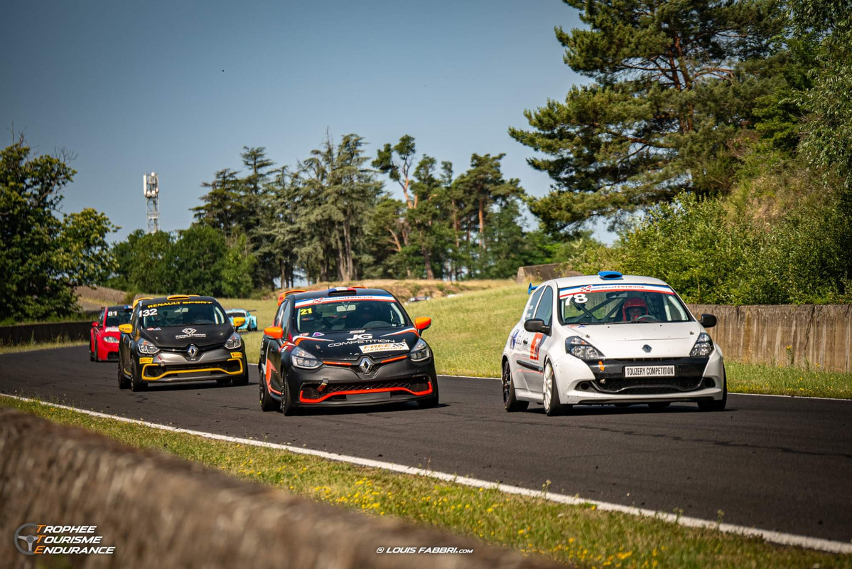 C0EDF72D-61B7-490F-B2F3-406AB0EA9862