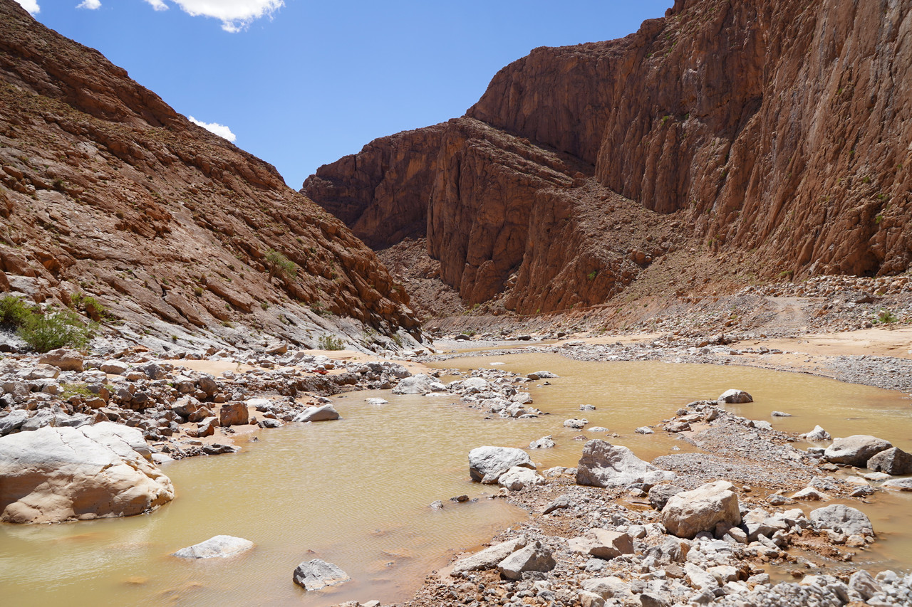 EOELJKRHFVB7PFISZAK4ONKRSU