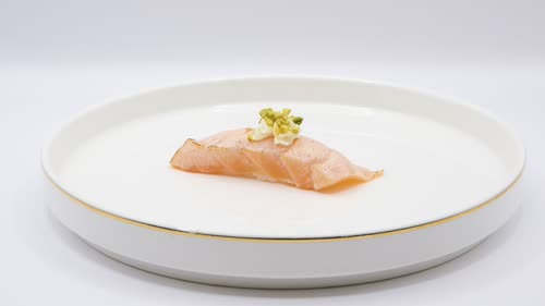 213. Nigiri sake flame pistacchio - 2 pezzi