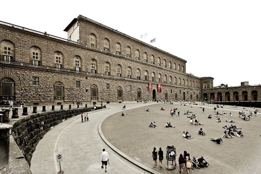 Pitti-Palace-Florence-by-Avital-Pinnick-1-1024x683.jpg