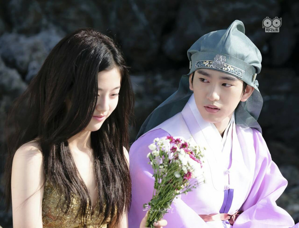 masa kecil Se Hwa dan Dam Ryung (SBS)