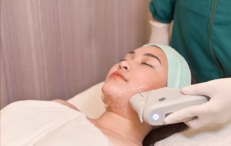 HIFU facial or CoolSculpting Which one is safer AtoAllinks