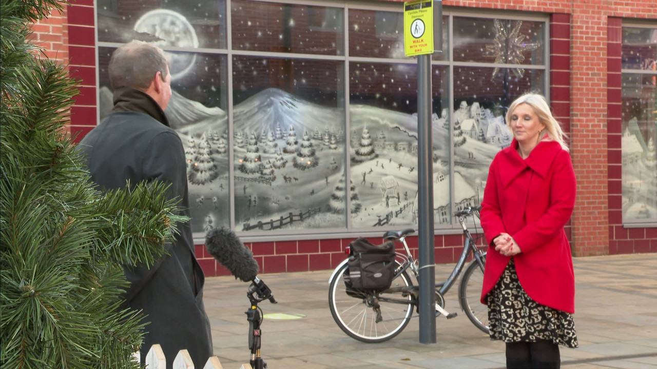 12.01 - 18.00.00 - ITV News London. The latest news in London and the....ts_snapshot_09.37.432