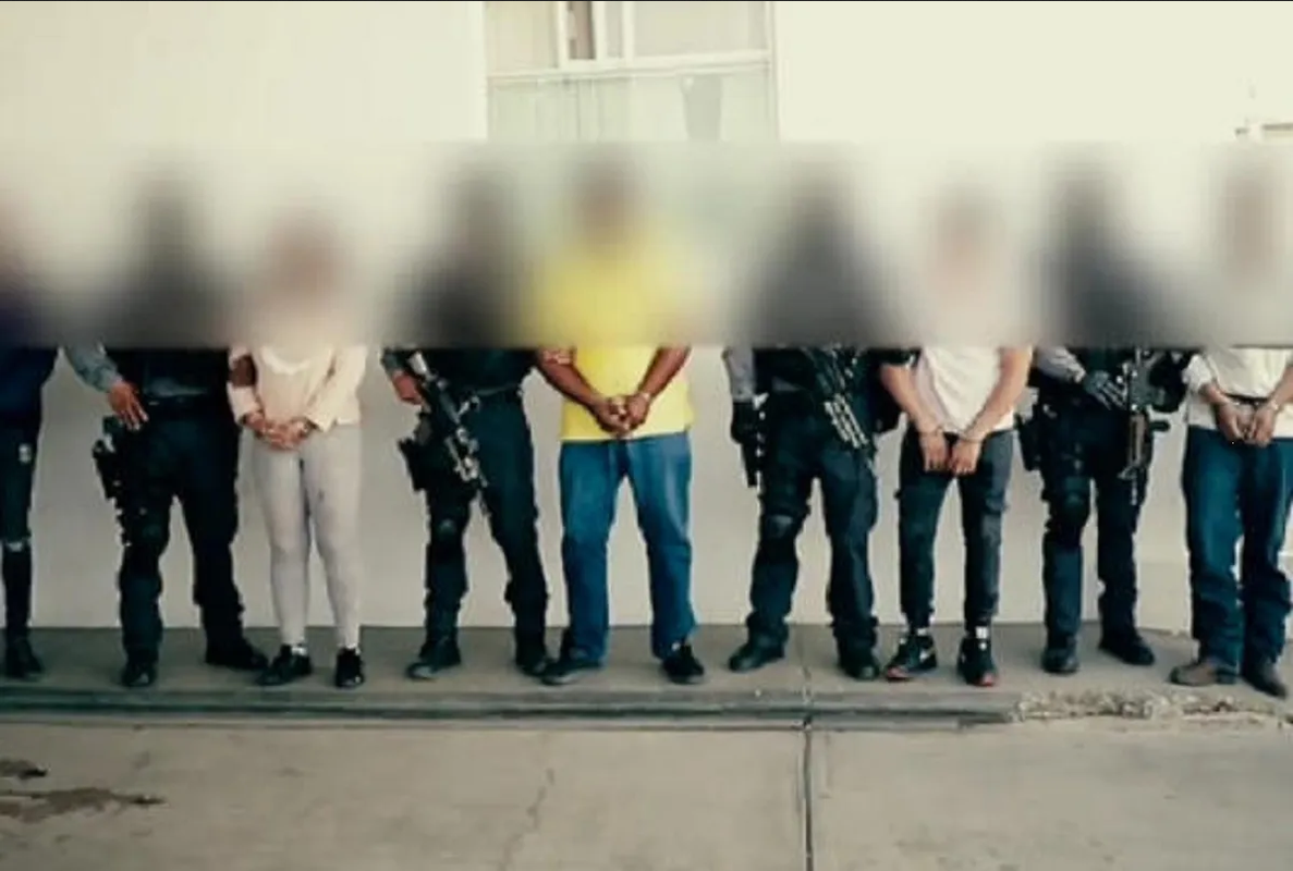 Golpe al narco en Guanajuato: SEDENA detiene a 10, asegura metanfetamina y armas