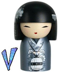 Chiaki con Kimono Grisaceo V