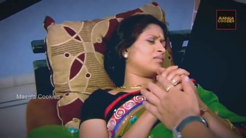 [Image: HOT-Mallu-telugu-Aunty-Express-Romantic-...-16-12.jpg]