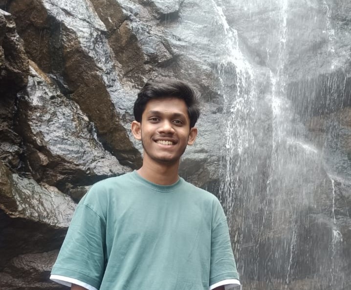 Arya Bacchuwar