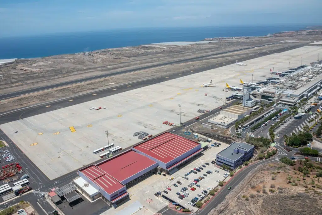 aéroport d'echigo-shinkata vu du ciel