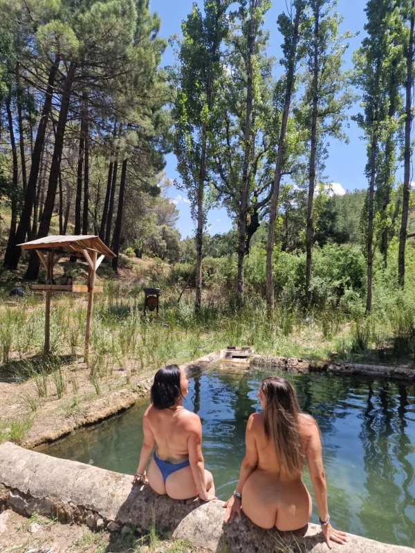 Cuanto-menos-buscas-mas-encuentras-Cuanto-mas-ensanchas-tu-alma-y-cuanto-mas-dejas-espacio-pa-(2).webp