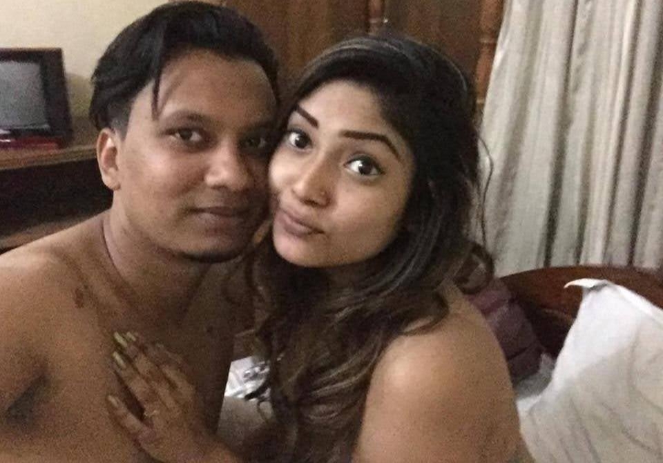 Beautiful Desi Girl Nude Video Call With Boyfriend
