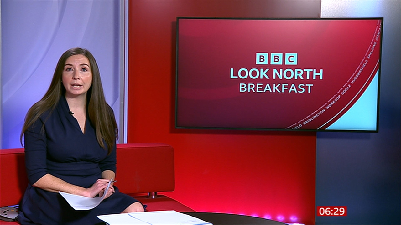 04.12 - 06.00.00 - Breakfast. The latest news, sport, business and we....ts_snapshot_09.28.396