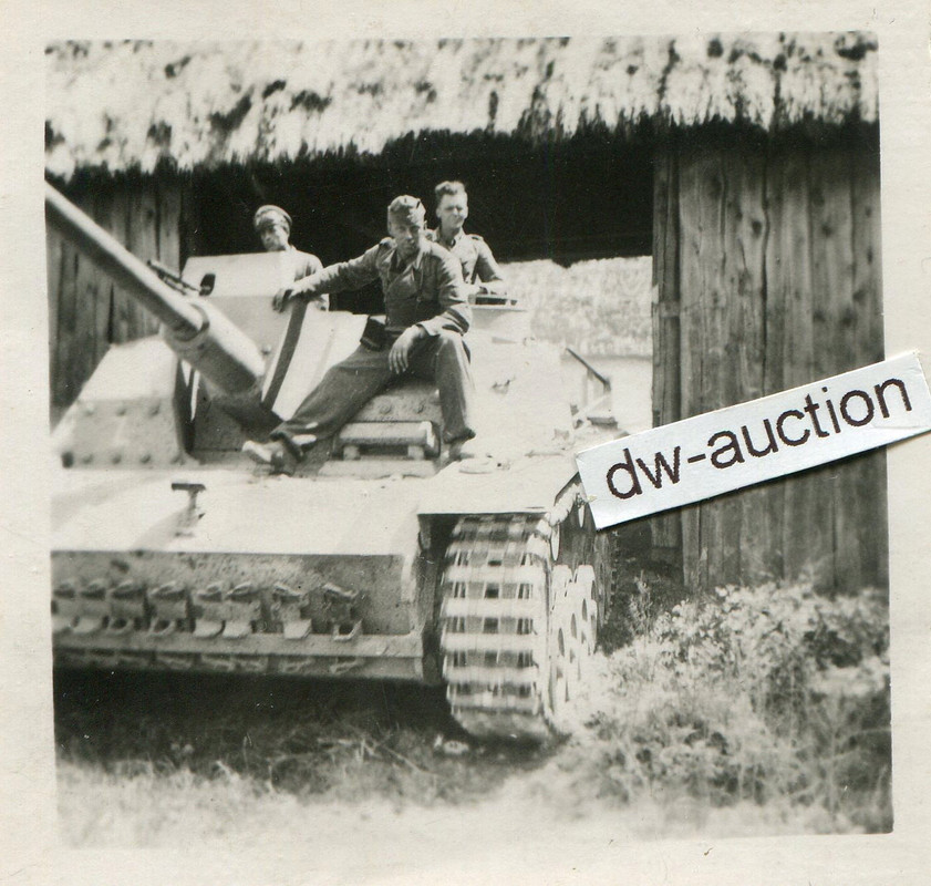 Sturmgeschütz Abt. , Stug Langrohr mit MG und Ko