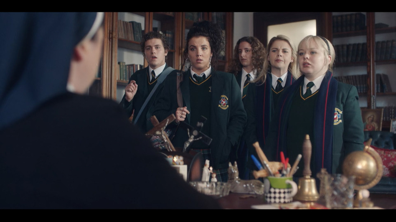 Derry Girls (2018) S01E01 Episode 1 (1080p NF WEB-DL x265 10bit 