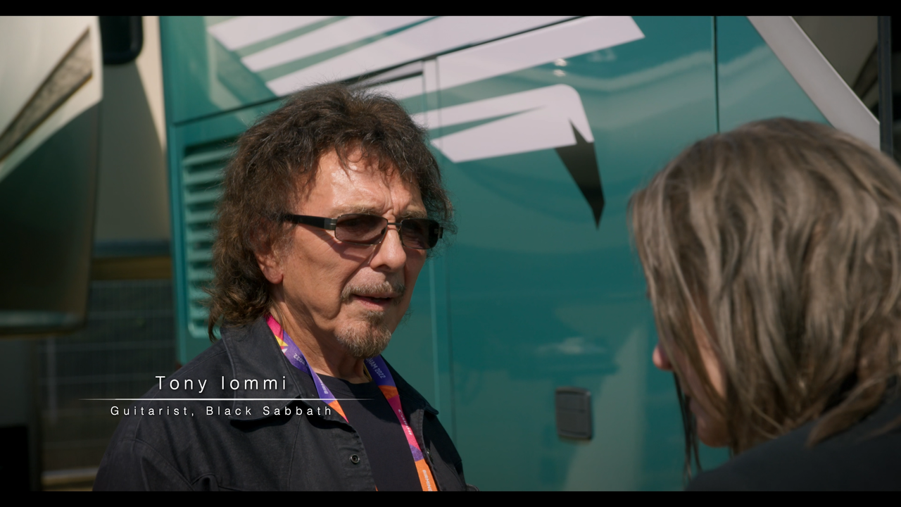 mpv shot Ozzy Osbourne No Escape from Now 2025 2160p UHD WEB DL SDR HEVC Нечипорук 00 44 47 0007